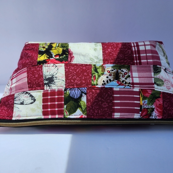 Toiletry Bag - Picture 4 of 7